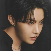Jung Hoseok( j-hope)