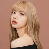 Lalisa Manobal(chị)