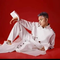 Jun Phạm (anh 2 Ngọc)