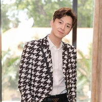 Huy (bạn thân rik, vinh, jun)