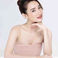 Mẹ Ngọc(bn thân Hari)