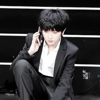 Đồng Vũ  Khôn