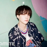 Min Yoongi-Anh