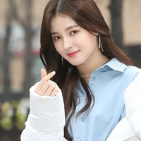 Lee Nancy_Ả