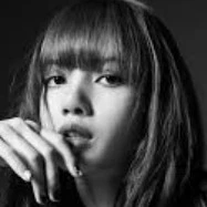 cô tiểu thư Lalisa