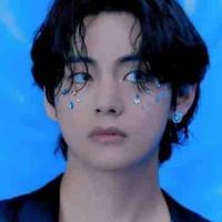 Kim Taehyung( Anh