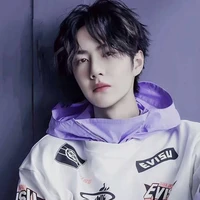 Nhất Bác ( cậu )