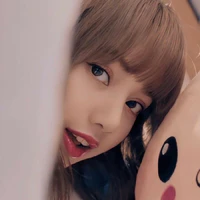 Lalisa /Chị/