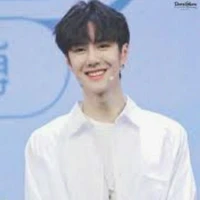 Vương Điềm Điềm(y)