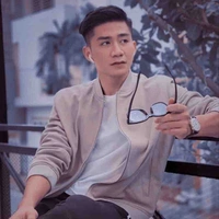 Phạm Nhật Dương ( bạn thân Tuấn , thik Thảo ) 