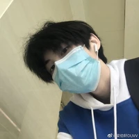 Hoàng Minh Long >Nam9<