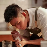 Jun Phạm 
