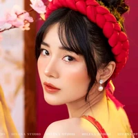 Trịnh Thị Hằng (Luna)