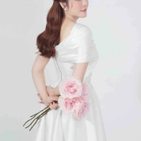 Nhã Kỳ ( Mẹ Lan và Linh ) 