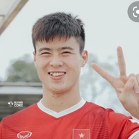 Mạnh (gắt)