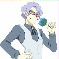 Hikaru Moroboshi ( hiệu trưởng )