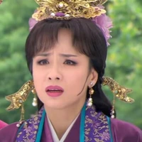 Thái Tự-Hầu Gia Phu Nhân