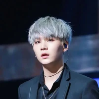 Min Yoon-gi(suga)