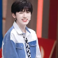 Tống Á Hiên_🐳