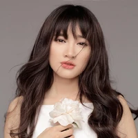 Nhã Phương ( mẹ Huy )