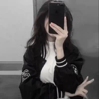 Lục Dạ Nguyệt Lam