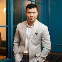 Vinh (bạn Phát thích Ngân)