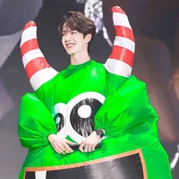 vương Nhất Bác