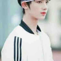 Phạm Hữu Bách_e khánh