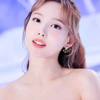 Im Nayeon (nàng)