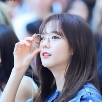 Kim Jisoo [ bố na9 ]