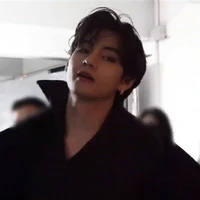 Kim Taehyung-Hắn