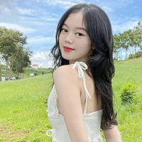 Yuna - Tác giả