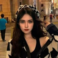 Hoàng Thùy Tâm ( Thiên Bình - 23 tuổi )