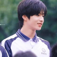 Lưu Diệu Văn ( anh )