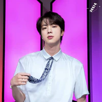 Kim SeokJin ( Cậu )