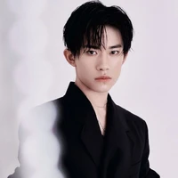 Dịch Dương Thiên Tỉ <2>