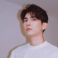 mew suppasit