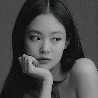 Kim Jennie /Trân Ni/