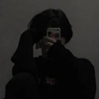 Ngôn Nhất Thần