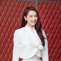 Mẹ Ngọc( bạn thân Ri)