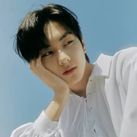 𝐉𝐮𝐧𝐠 𝐖𝐨𝐧 - mèo con nghiêm khắc 🐈