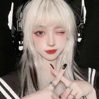 TẦN KHƯƠNG TUYẾT