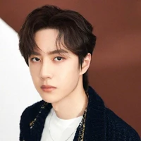 Vương Triết Vũ ( cậu)💚