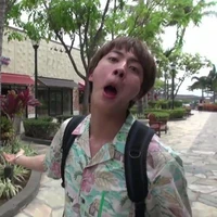 con tác giả có máu Fanti:)