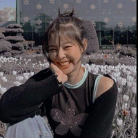 Kim Jennie - em họ các anh