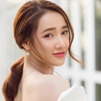 Nhã Phương ( mẹ Huy