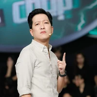 Trường Giang (Ba Jun-Ngọc)