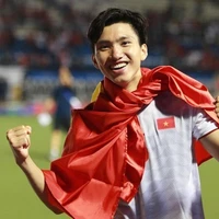 Văn Hậu