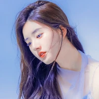 Lãnh Diệu Hân/Jessie Edward