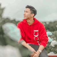 V.Hậu